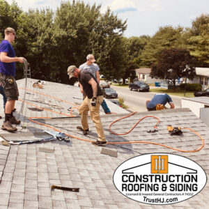 Roofing Crew 600x600